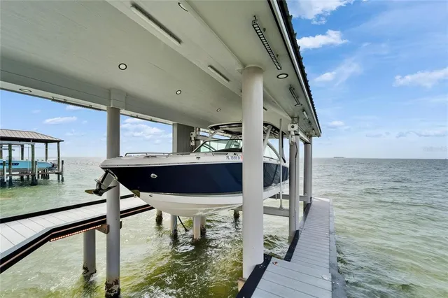 $18,499,999 | 6526 Surfside Boulevard, Apollo Beach, FL 33572