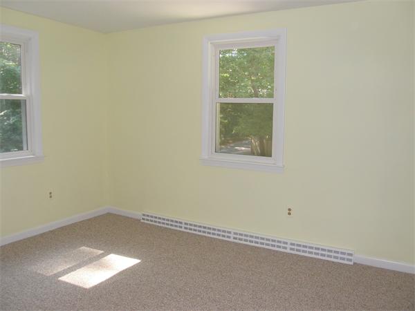 4 Colonial Road Hingham, MA 02043 - Photo 12 of 15 Gallery Image 12