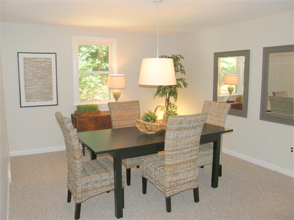 4 Colonial Road Hingham, MA 02043 - Photo 6 of 15 Gallery Image 6