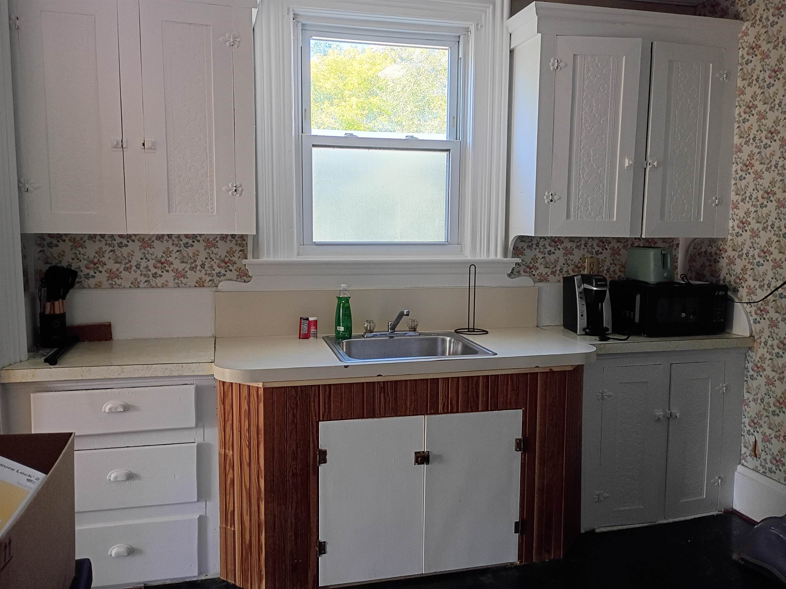 166 Main Street, Unit 22 Littleton, NH 03561 - Photo 2 of 9 Gallery Image 2