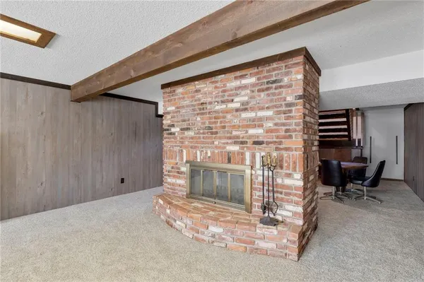 $625,000 | 9955 Northwest Windover Drive, Kansas City, MO 64153
