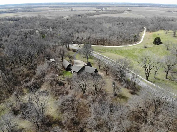 $625,000 | 9955 Northwest Windover Drive, Kansas City, MO 64153