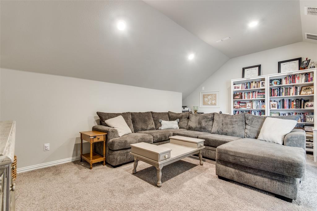 9759 Hickory Hill Road Frisco, TX 75035 - Photo 24 of 38