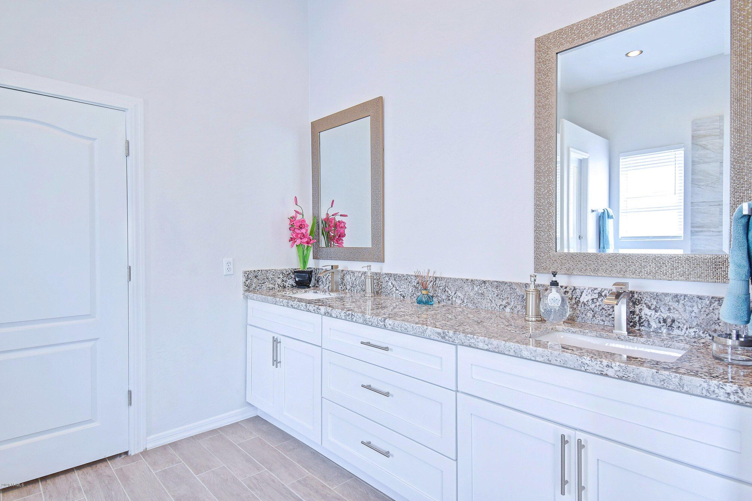 3025 East Rock Wren Road Phoenix, AZ 85048 - Photo 28 of 76 22