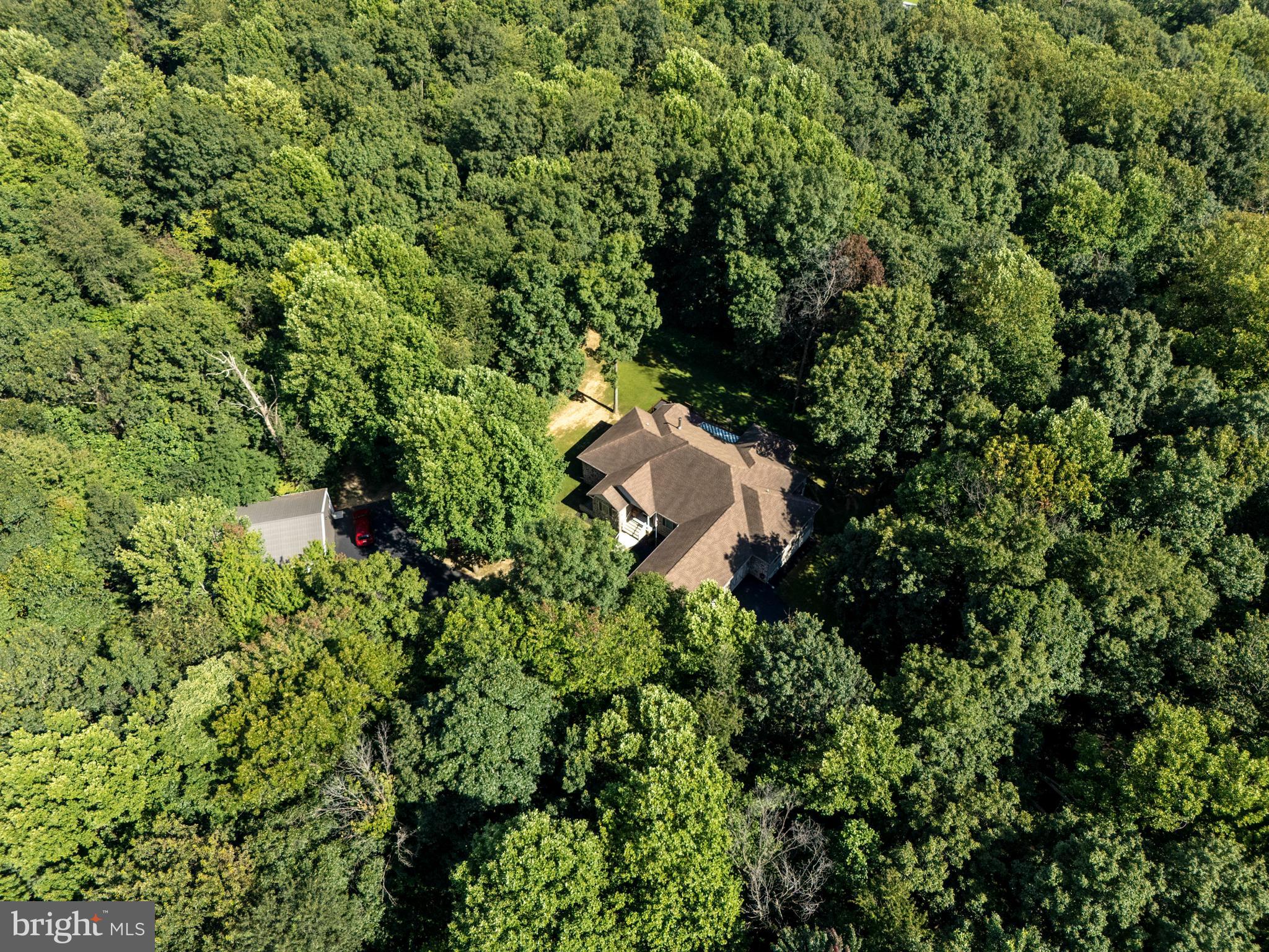 1982 Whyte Lane Spring Grove, PA 17362 - Photo 15 of 82