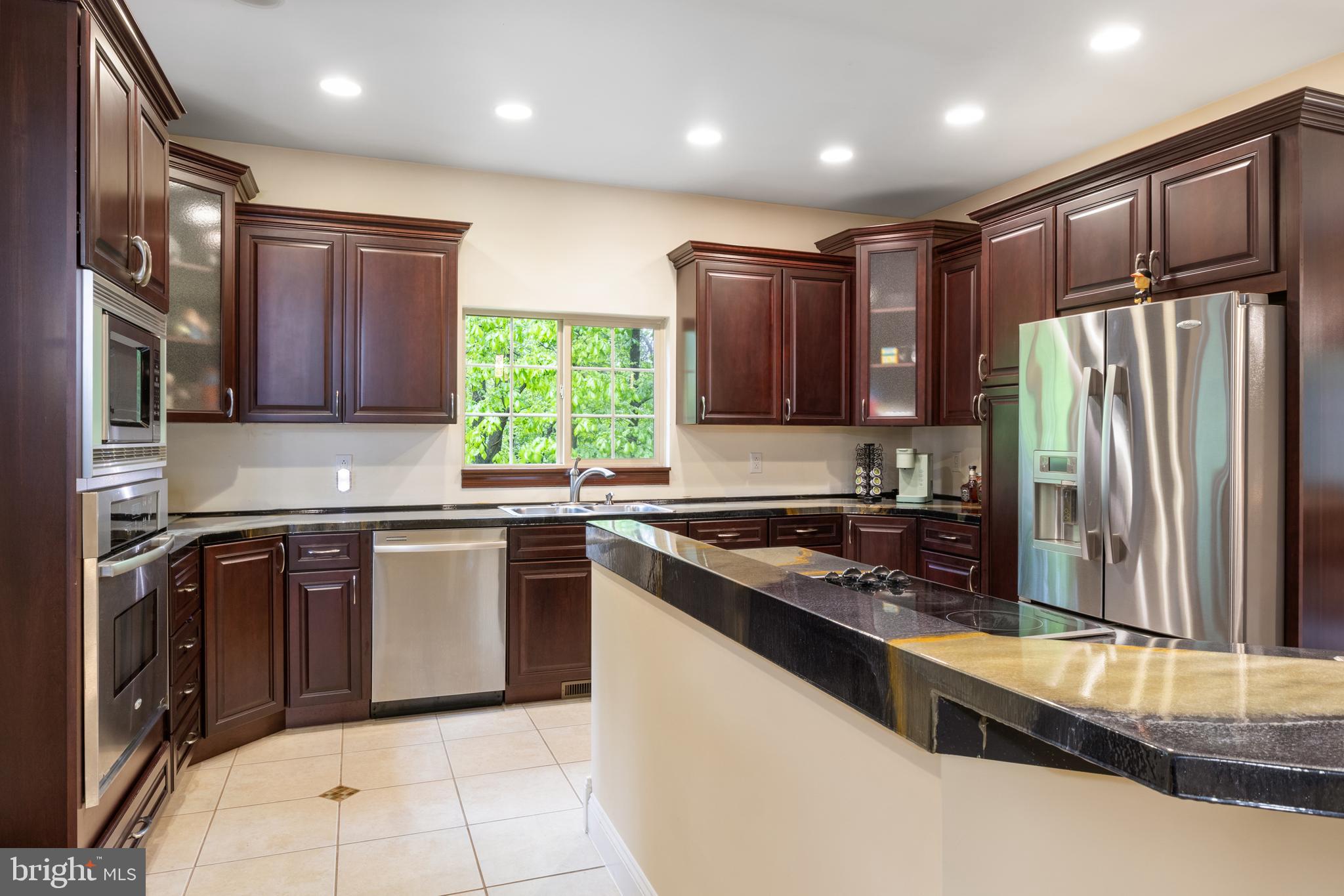 1982 Whyte Lane Spring Grove, PA 17362 - Photo 27 of 82