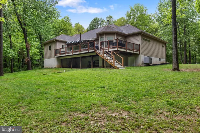 $1,000,000 | 1982 Whyte Lane, Spring Grove, PA 17362