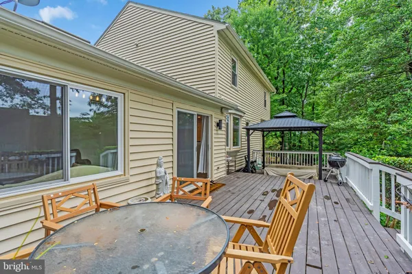 $1,199,000 | 1606 Montmorency Drive, Vienna, VA 22182
