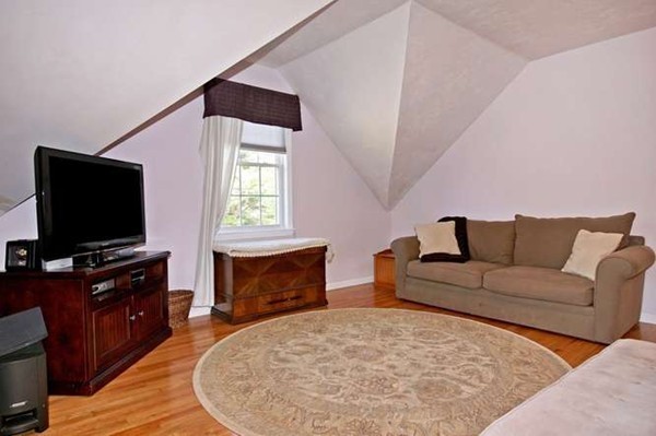86 Joseph Road Framingham, MA 01701 - Photo 12 of 24