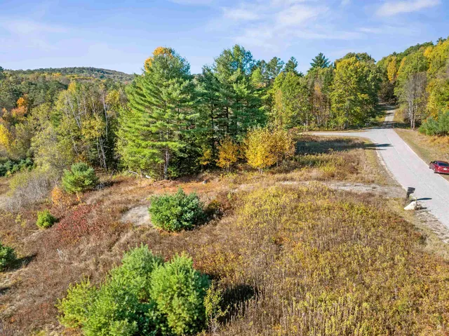 $79,999 | 113 Buck Ridge Road, Lisbon, NH 03585