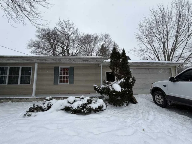 $170,000 | 426 Meade Road, Niles, MI 49120