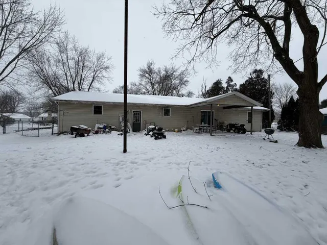 $170,000 | 426 Meade Road, Niles, MI 49120