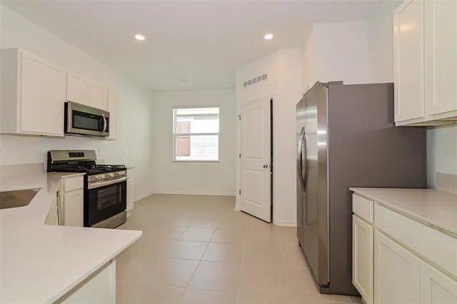 $2,245 | 7601 Gemstone Street, Groveland, FL 34736