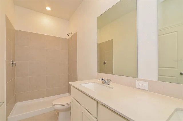 $2,245 | 7601 Gemstone Street, Groveland, FL 34736