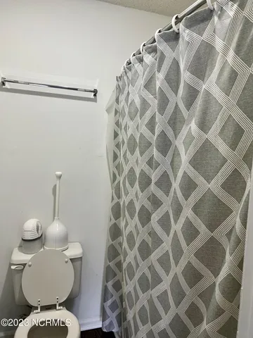 $1,300 | 16 Upton Ct Drive, Greenville, NC 27858