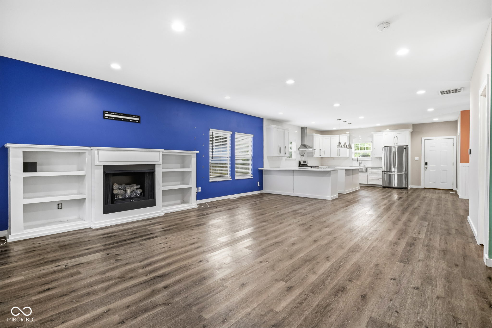 3126 Ruckle Street Indianapolis, IN 46205 - Photo 4 of 32