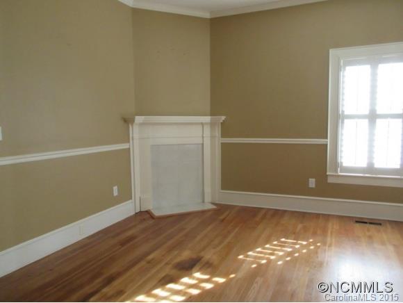 183 Pine Street Rutherfordton, NC 28139 - Photo 3 of 22