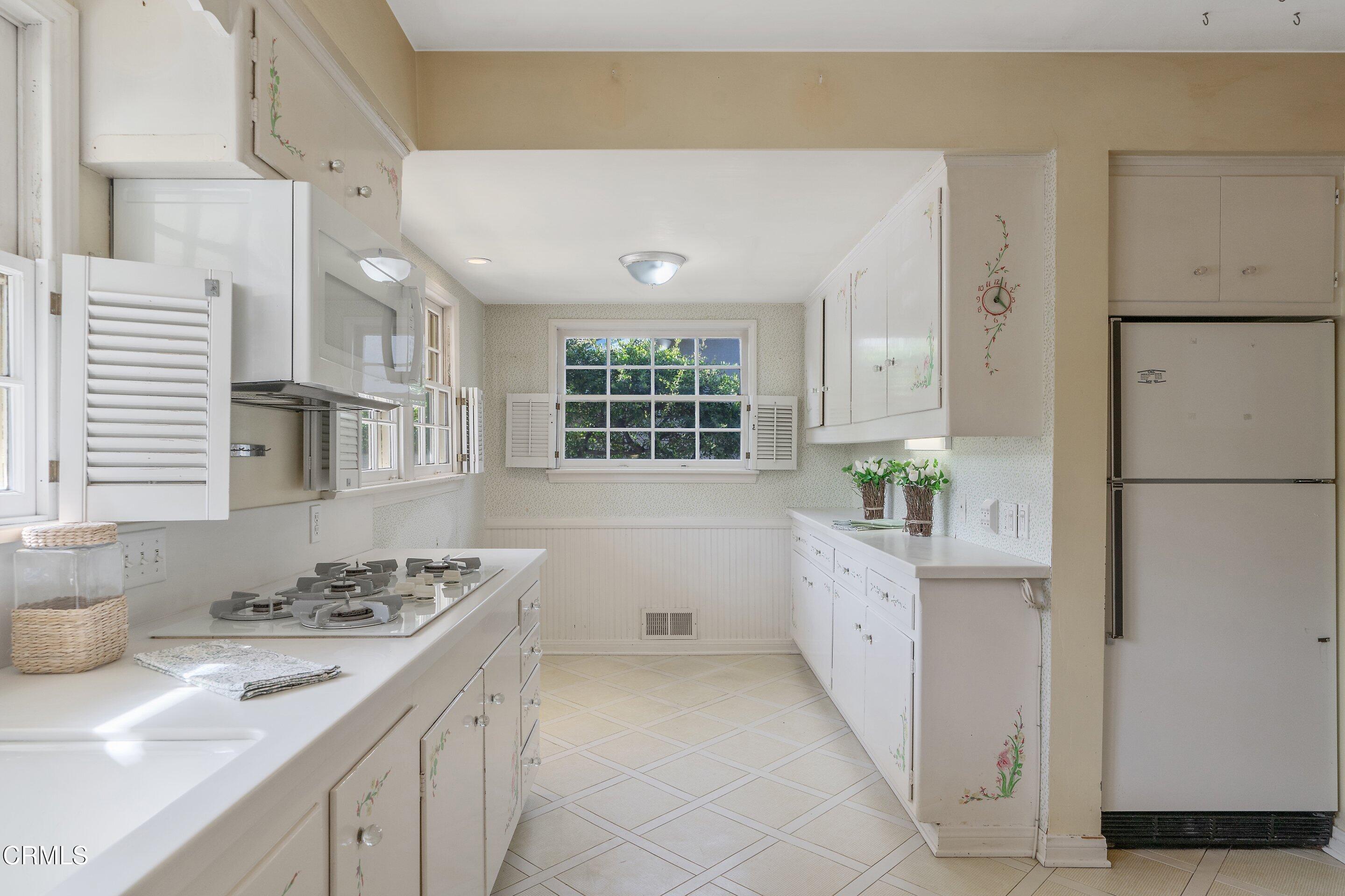 1440 Vista Lane Pasadena, CA 91103 - Photo 26 of 54 DSC04974_62