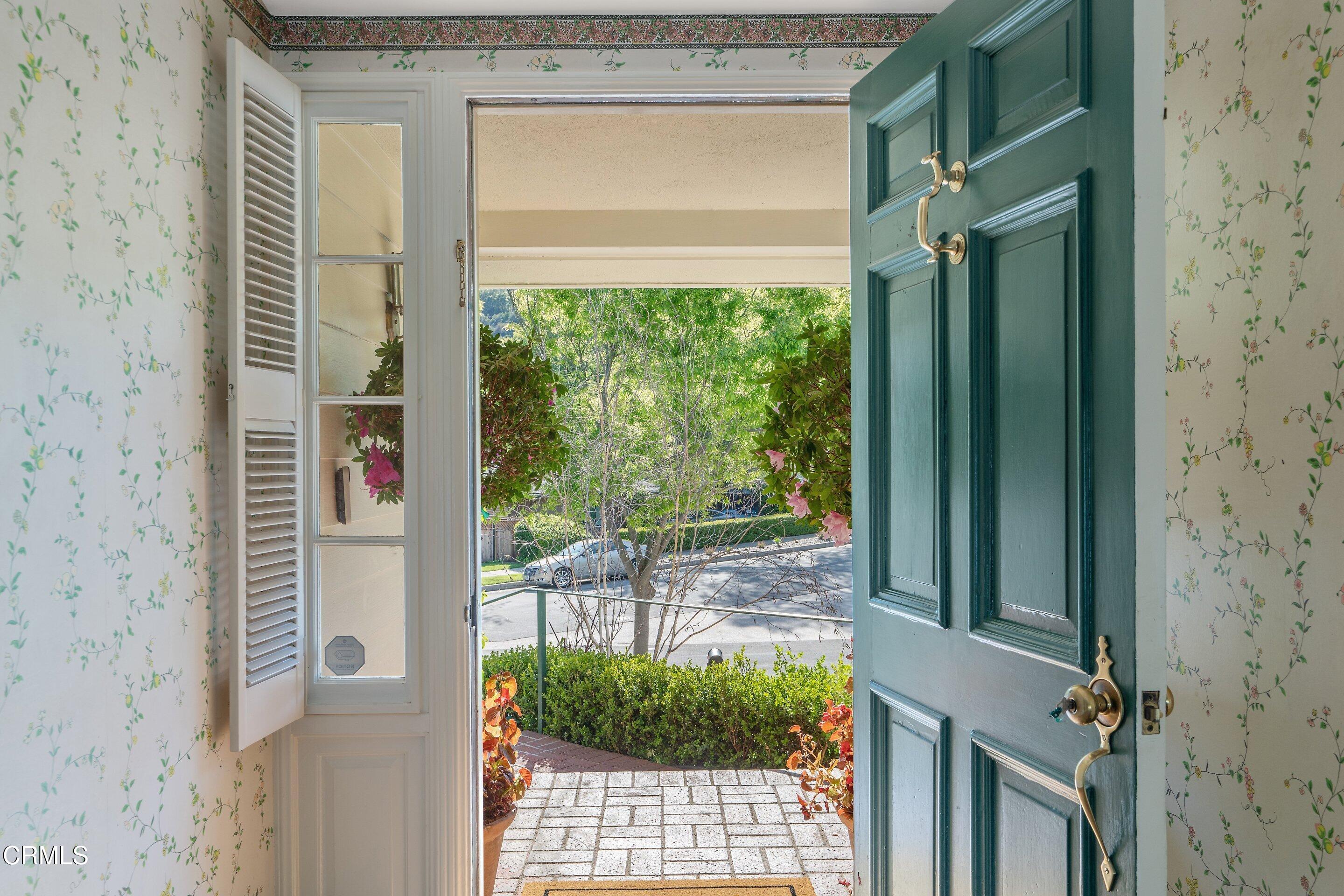 1440 Vista Lane Pasadena, CA 91103 - Photo 3 of 54 DSC05078_7