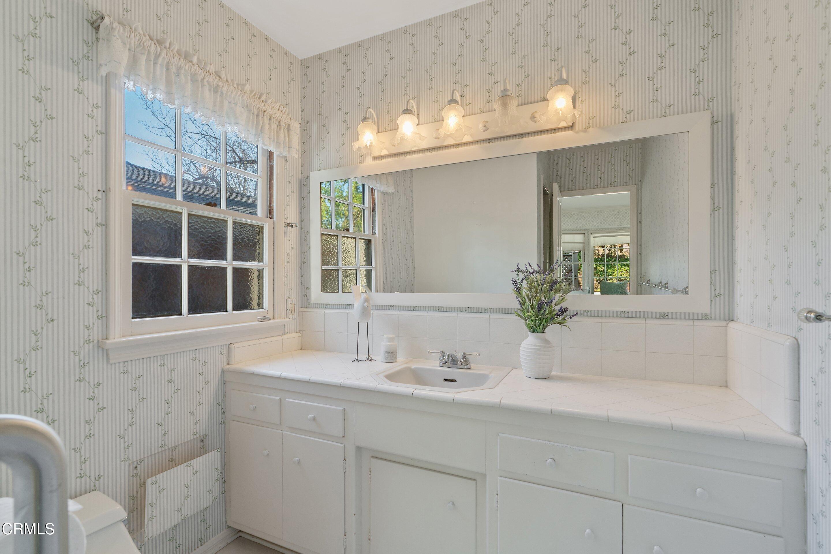 1440 Vista Lane Pasadena, CA 91103 - Photo 44 of 54 DSC05059_56