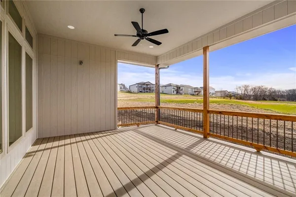$837,000 | 605 Hampstead Drive, Raymore, MO 64083