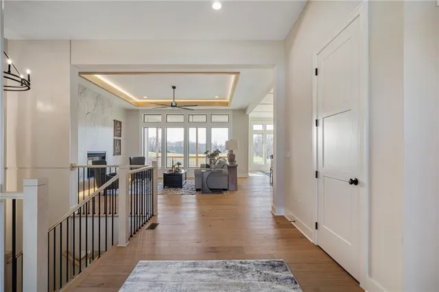 $832,500 | 605 Hampstead Drive, Raymore, MO 64083