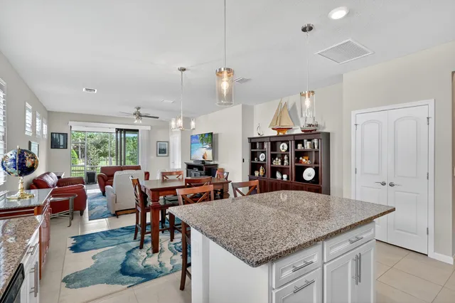 $425,000 | 5130 Unity Square, Vero Beach, FL 32967