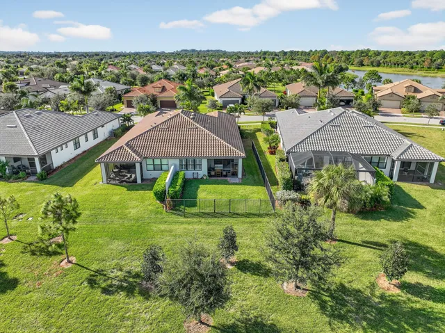 $425,000 | 5130 Unity Square, Vero Beach, FL 32967