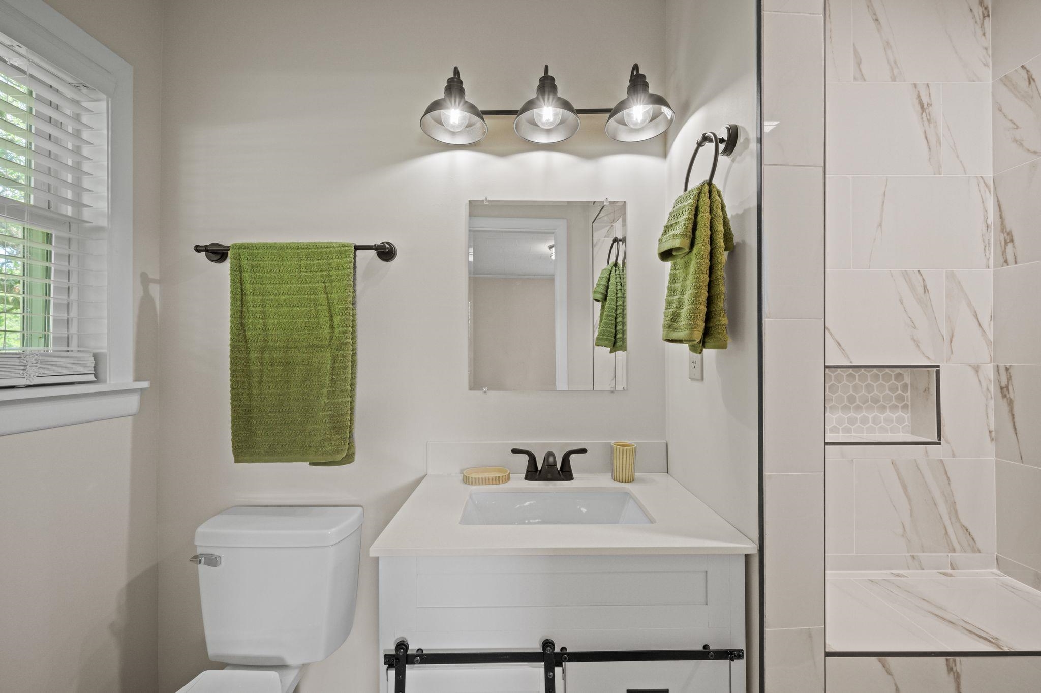 805 Marks Avenue Bay Minette, AL 36507 - Photo 16 of 24 Bathroom