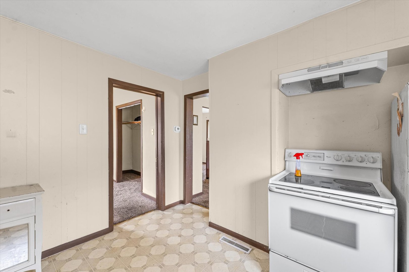 514 North Fair Street Champaign, IL 61821 - Photo 12 of 27