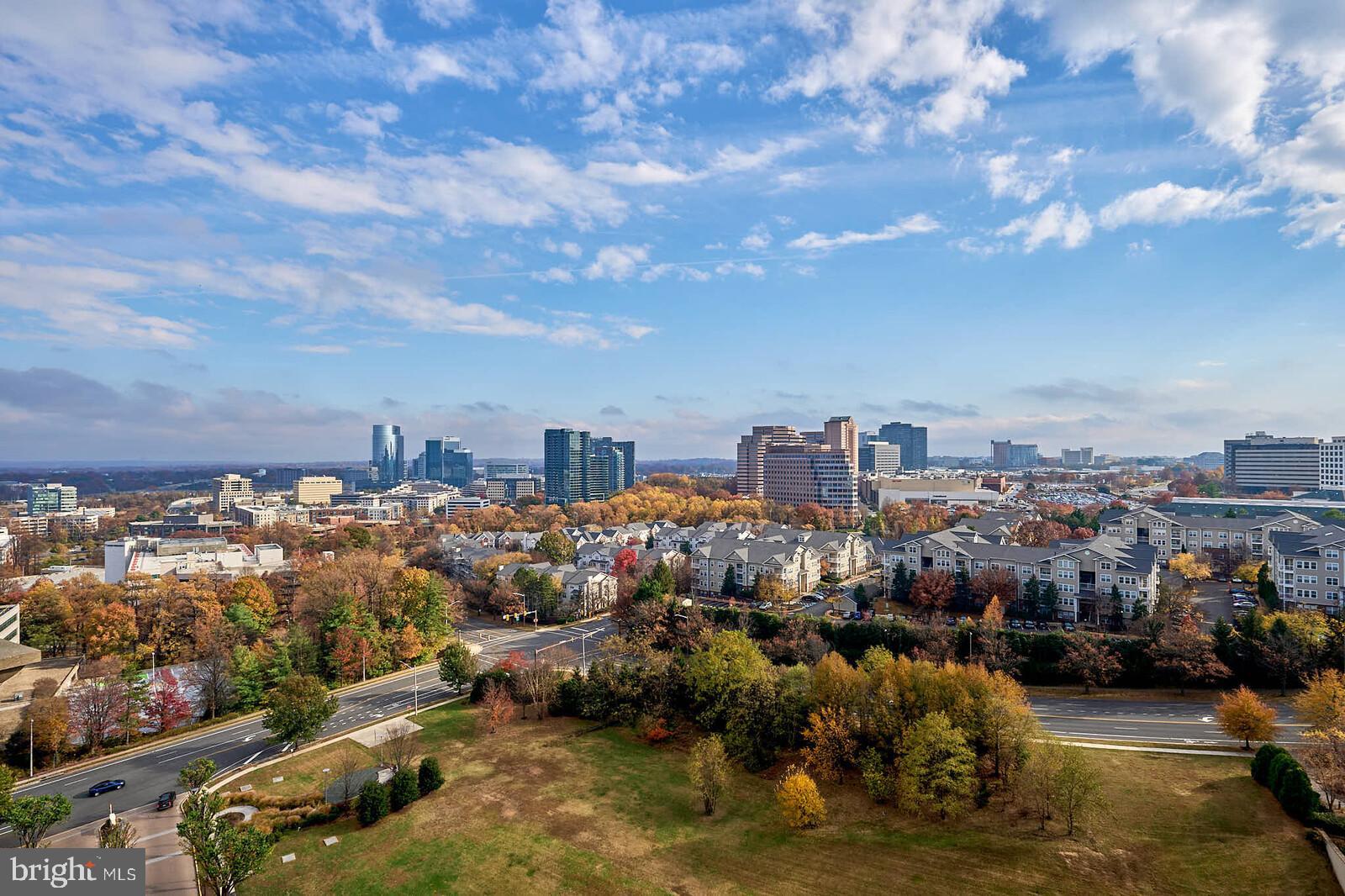 8220 Crestwood Heights Drive, Unit 714 McLean, VA 22102 - Photo 28 of 34 a view of a city