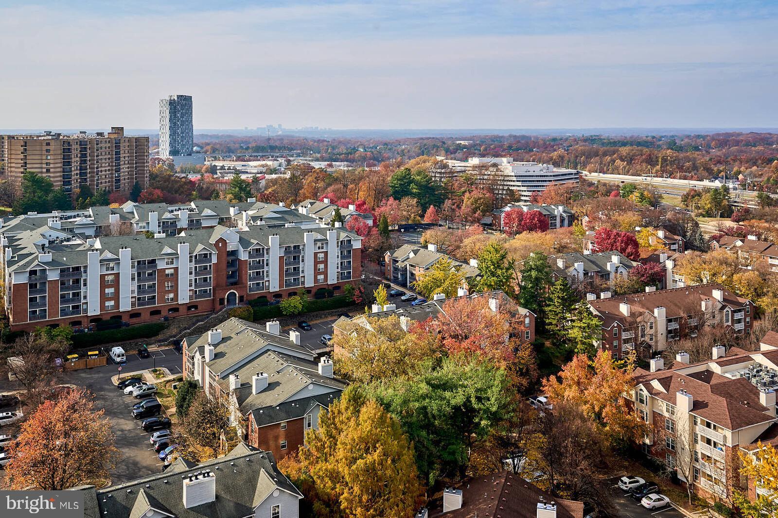 8220 Crestwood Heights Drive, Unit 714 McLean, VA 22102 - Photo 32 of 34 a view of a city