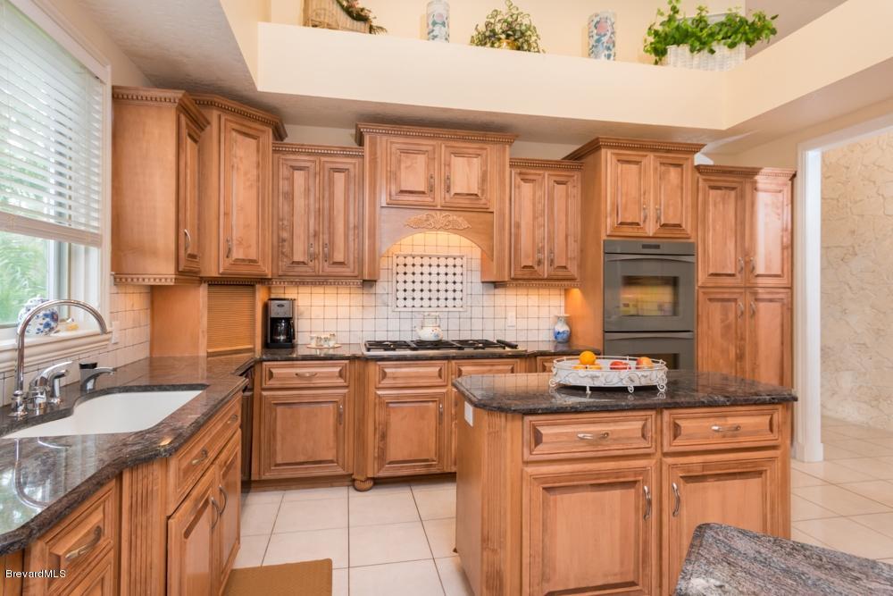 3855 Raney Road Titusville, FL 32780 - Photo 4 of 41 med-7