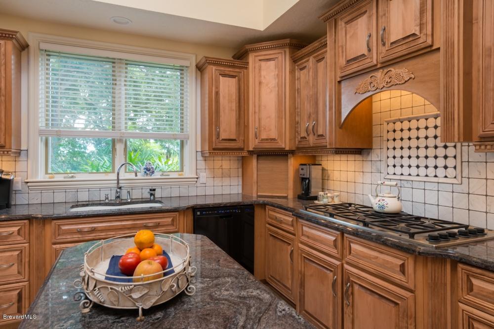 3855 Raney Road Titusville, FL 32780 - Photo 6 of 41 med-9