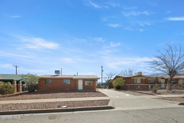 $172,000 | 5016 Debeers Drive, El Paso, TX 79924