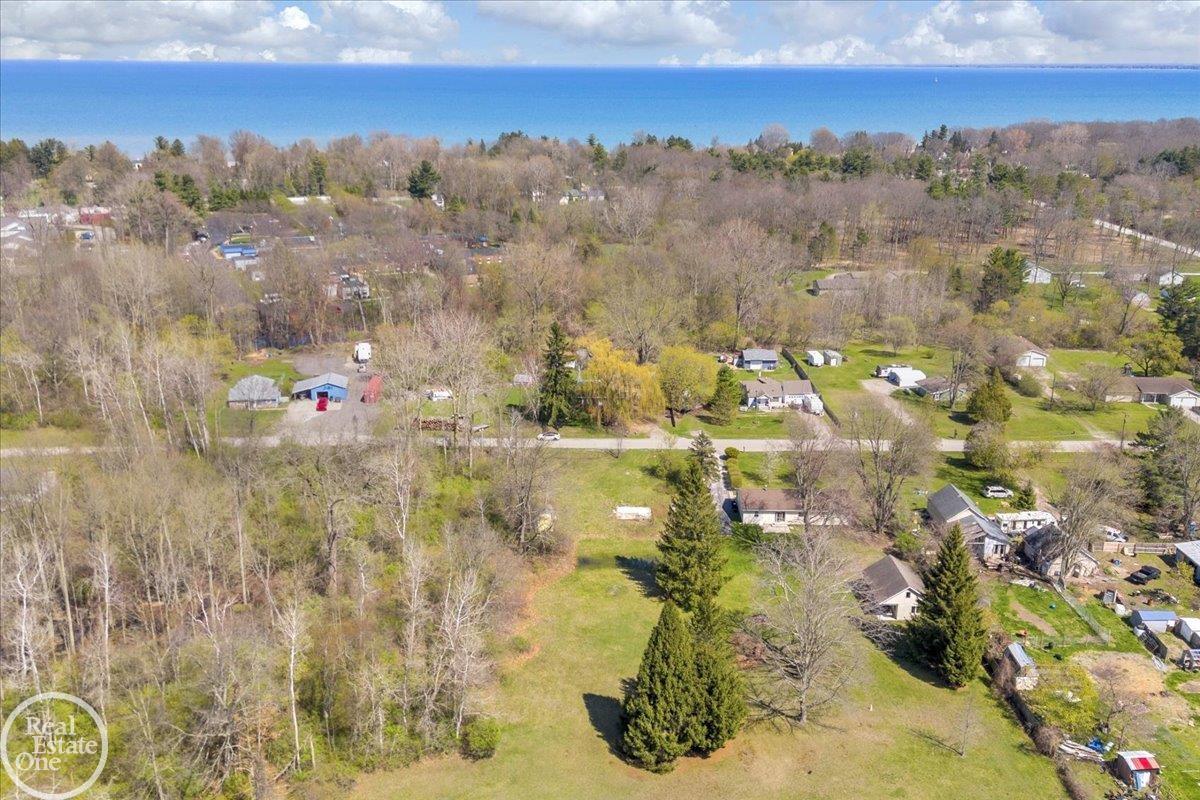 5577 Tice Road Fort Gratiot, MI 48059 - Photo 3 of 8
