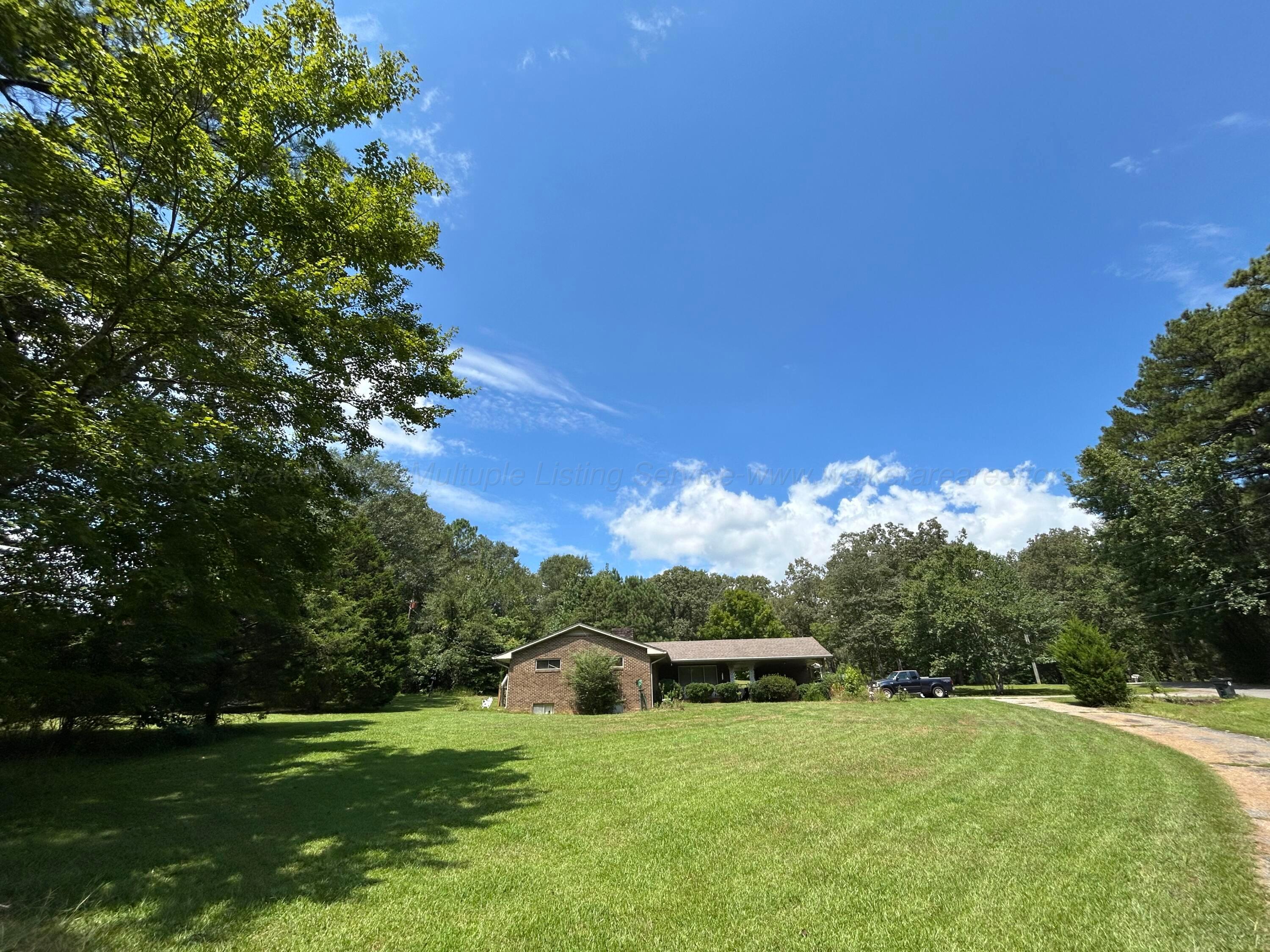 231 Broadway Road Winfield, AL 35594 - Photo 1 of 35 IMG_2979