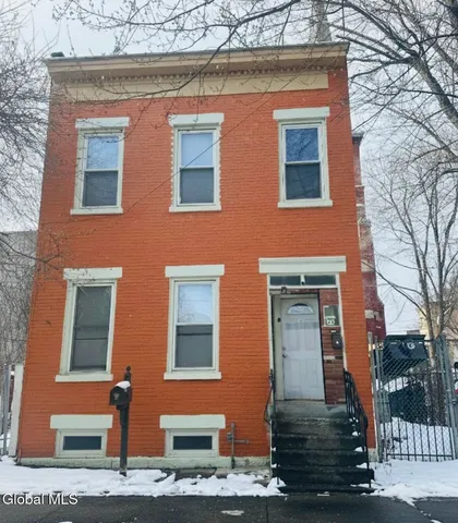 $199,900 | 79 Broad Street, Albany, NY 12202