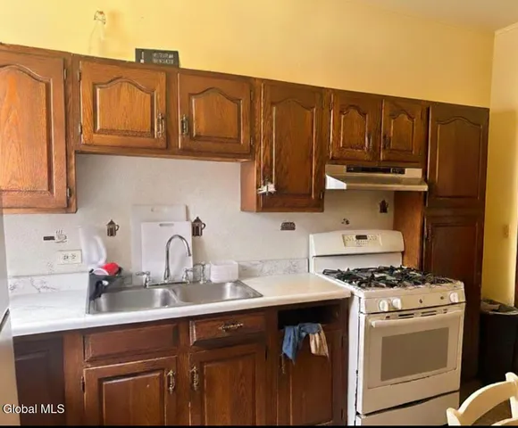 $199,900 | 79 Broad Street, Albany, NY 12202