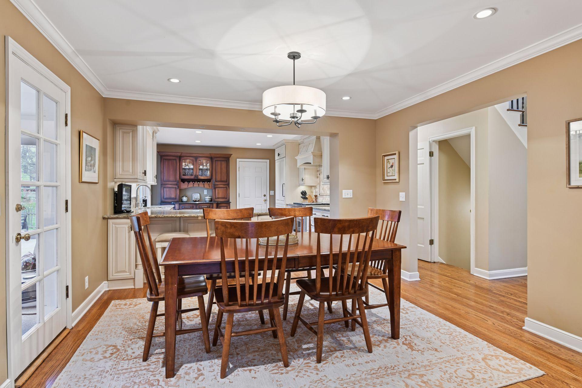 6816 Creston Road Edina, MN 55435 - Photo 6 of 32