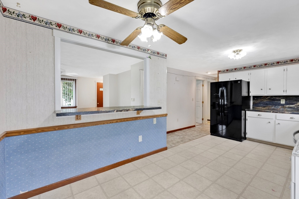 49 Bam Forth Road Springfield, MA 01128 - Photo 18 of 35
