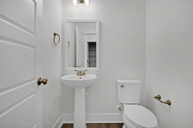 $2,300 | 266 Symphony Avenue, Summerville, SC 29486