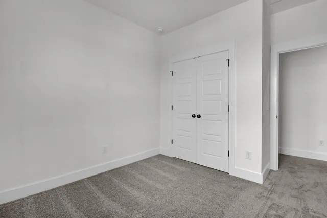 $2,300 | 266 Symphony Avenue, Summerville, SC 29486