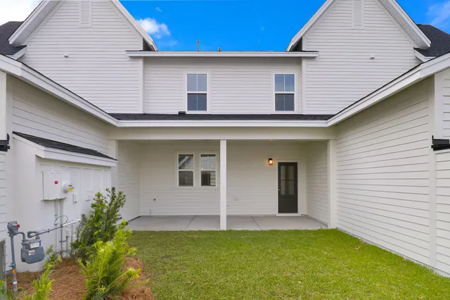 $2,300 | 266 Symphony Avenue, Summerville, SC 29486