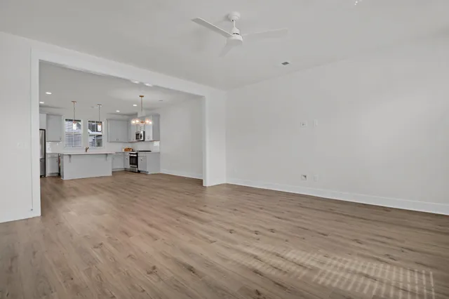 $2,300 | 266 Symphony Avenue, Summerville, SC 29486