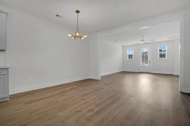 $2,300 | 266 Symphony Avenue, Summerville, SC 29486