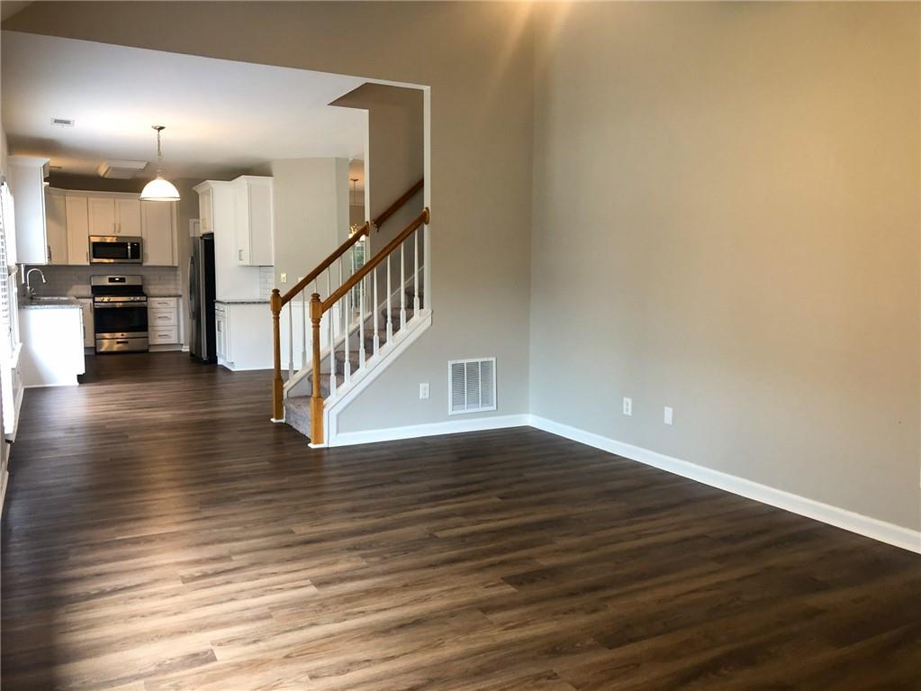 4450 Lockett Trace Acworth, GA 30101 - Photo 11 of 35