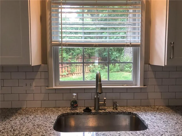 $2,345 | 4450 Lockett Trace, Acworth, GA 30101