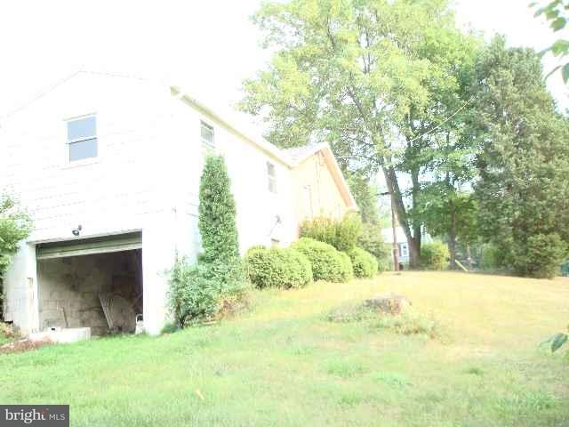 202 Leeds Road Newville, PA 17241 - Photo 3 of 3 Gallery Image 3