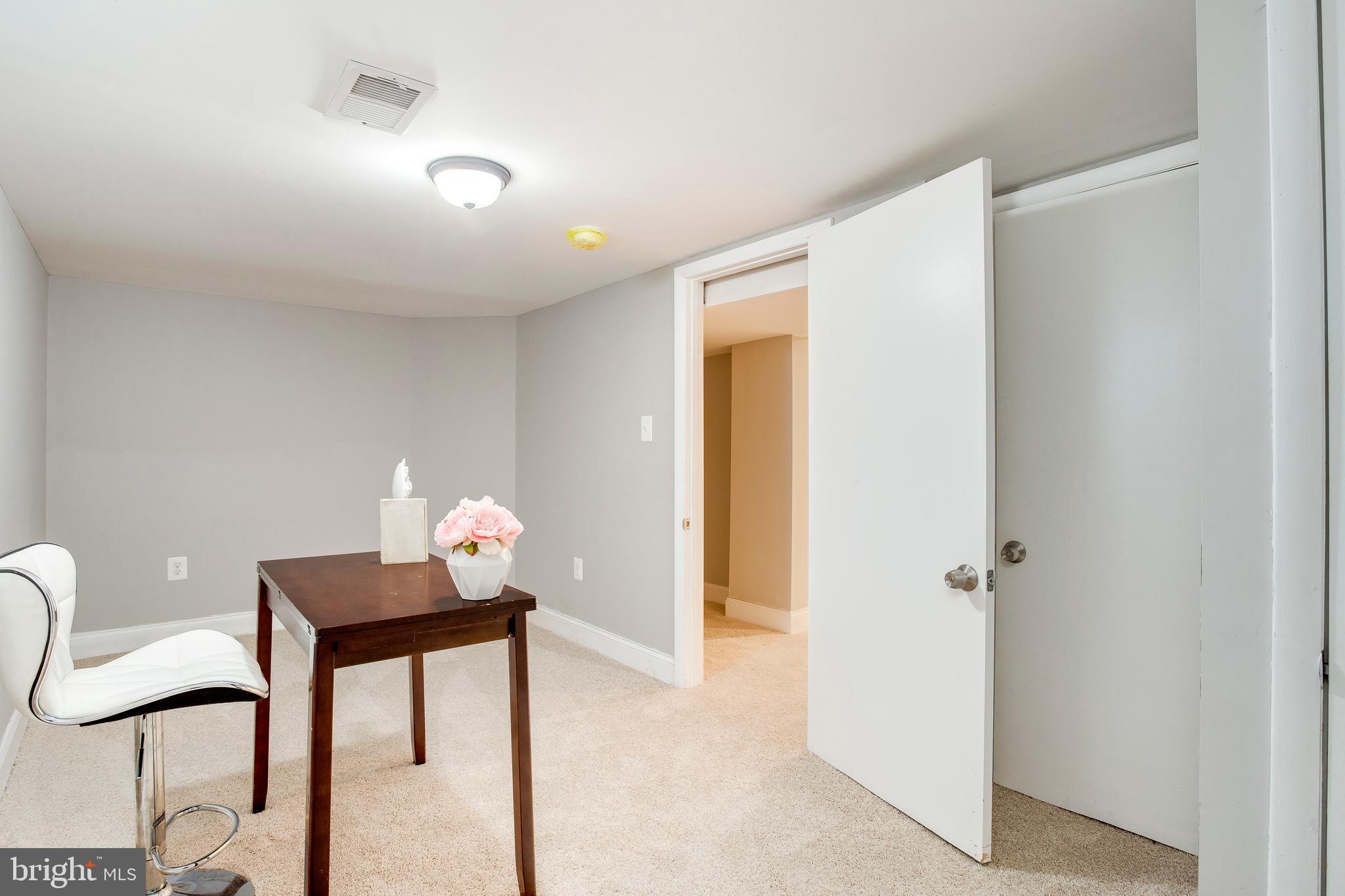3508 Cedardale Road Baltimore, MD 21215 - Photo 42 of 49 Gallery Image 42